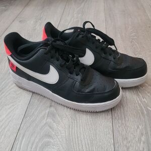 Nike "Worldwide" Air Sneakers